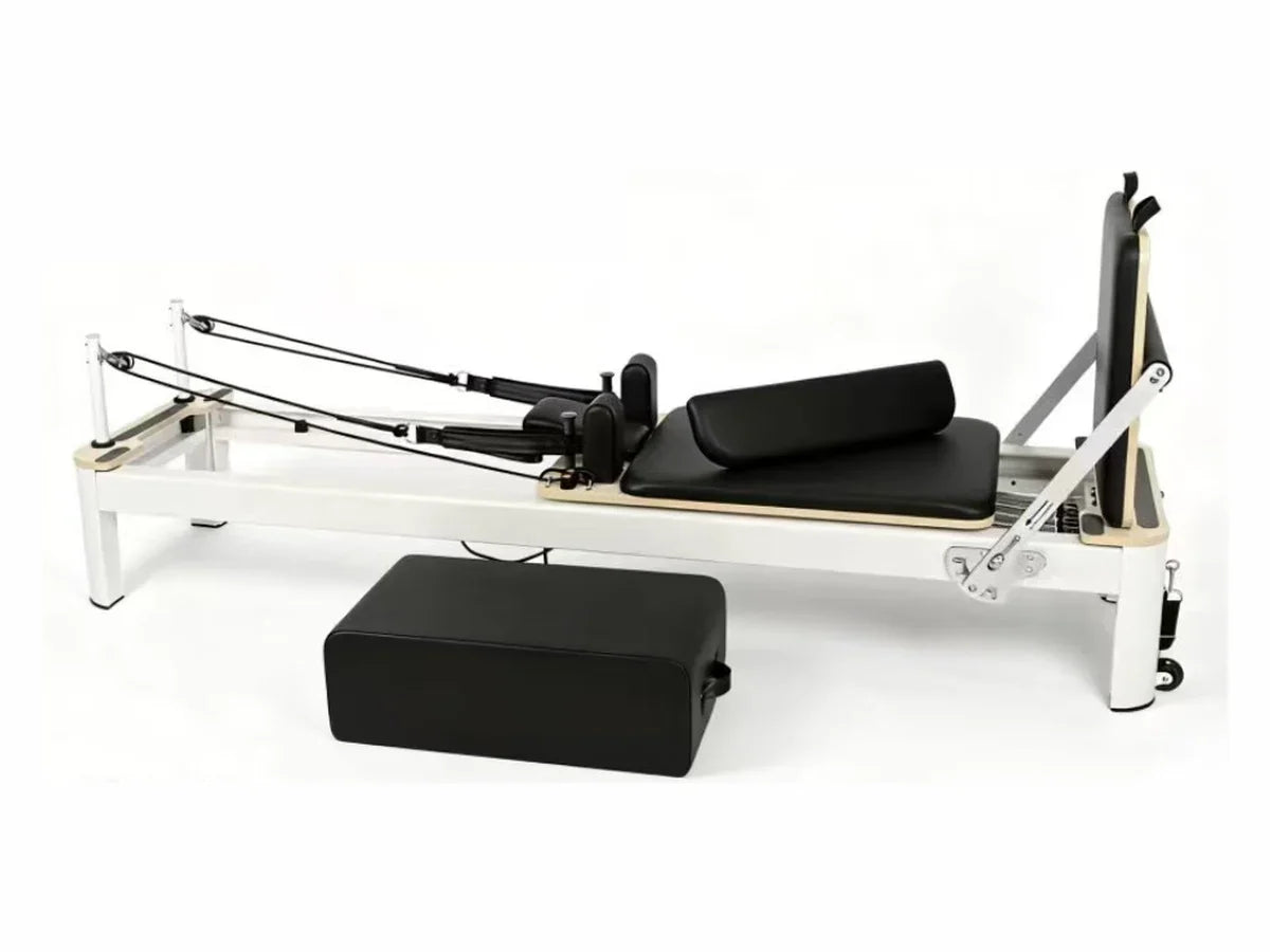 Pilates reformer i aluminium – studiemodel
